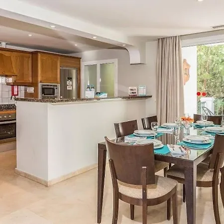 Apartment Lujo En Complejo Alanda Club